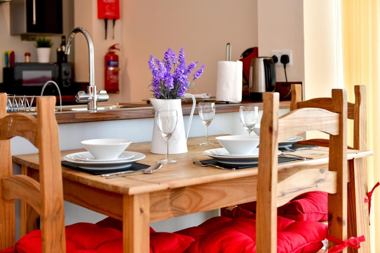 Meridian Quay Apartments, By Jsw Short Stay Swansea Dış mekan fotoğraf