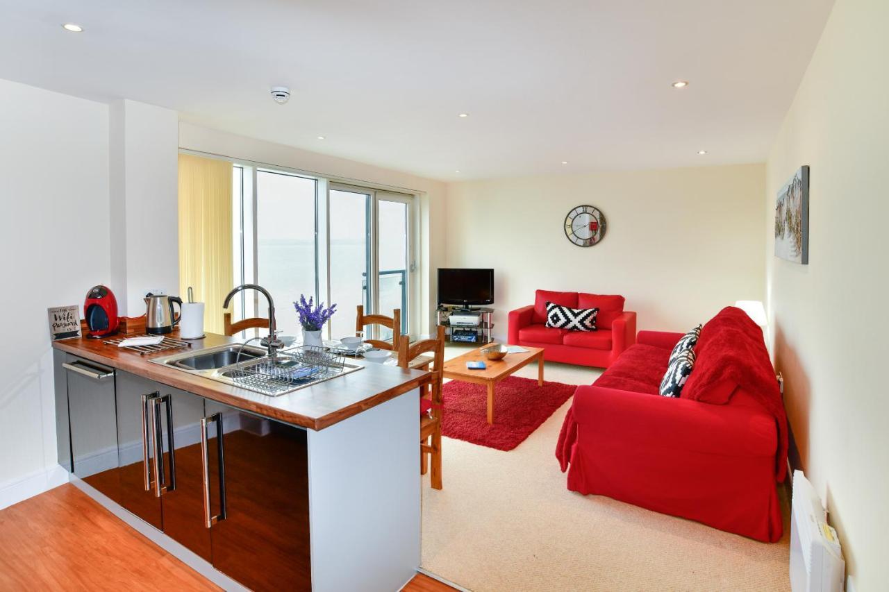 Meridian Quay Apartments, By Jsw Short Stay Swansea Dış mekan fotoğraf
