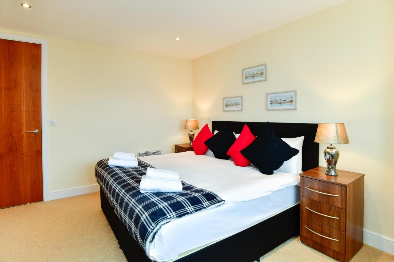 Meridian Quay Apartments, By Jsw Short Stay Swansea Dış mekan fotoğraf