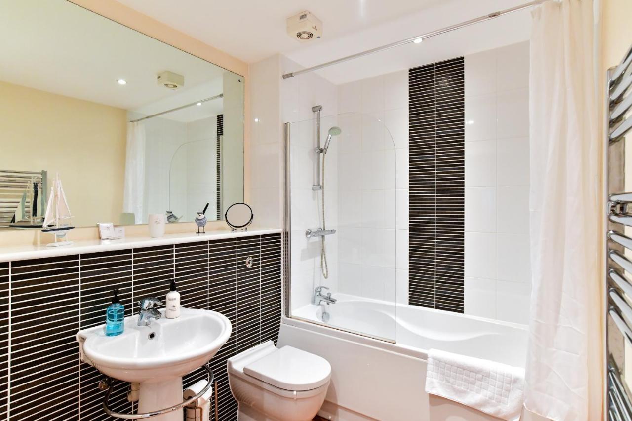 Meridian Quay Apartments, By Jsw Short Stay Swansea Dış mekan fotoğraf
